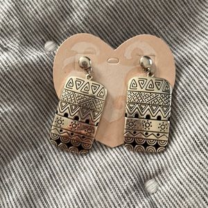 Brighton collectibles African safari earrings